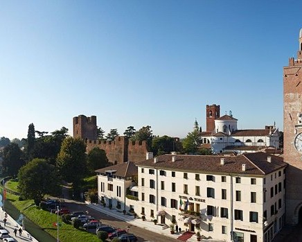 Student accommodation for the Music Innovation Voice and Orchestra summer program at Sportech Academy in Venice
